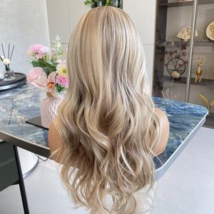 Perruques synthétiques à dentelle 13x6, ondulées et personnalisables, prix d'usine en gros, longues, blond chaud, pour femmes noires - Product Image 5