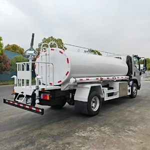 Precio de Fábrica, Camión Cisterna ISUZU con Aspersor de Agua en Venta en Kenia - Product Image 5