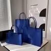 Sac fourre-tout en feutre bleu personnalisé avec logo, grande capacité, design surdimensionné, pour les courses quotidiennes en extérieur - Product Image 2