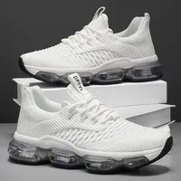 Sepatu Lari Luar Ruangan Serbaguna Modis Musim Panas Pria Sepatu Olahraga Sol Lembut Bantalan Ultra-ringan Bersirkulasi Udara Ukuran Besar