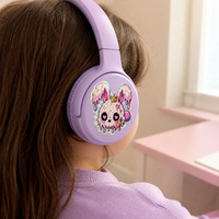 Autocollants découpés sur mesure Pastel Goth Bunny holographiques, imperméables, mignons et effrayants, avec impression de logo personnalisé pour ordinateur portable
