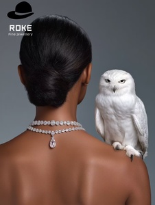 Collier en or 9 carats avec pendentif en forme de poire - Diamants cultivés en laboratoire certifiés IGI DEF |   <span class=keywords><strong>Prix</strong></span> d'usine - Product Image 1
