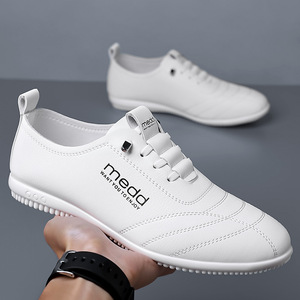 Mocasines Blancos Sin Cordones para Hombre Medda, Zapatos Casuales de Cuero Suave con Tacón Bajo, Zapatos Cómodos para Caminar de Color Sólido - Product Image 2