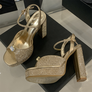 Sandales à talons hauts personnalisées pour femme, ouvertes aux orteils, pour mariage et soirée, dorées, élégantes, charmantes et de qualité supérieure - Product Image 2
