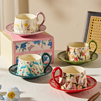 Ensemble tasse et soucoupe en céramique peintes à la main motif muguet, design moderne et minimaliste, capacité 255 ml, pour thé élégant