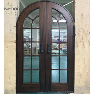 Puerta Doble Exterior Arqueada de Madera Moderna con Vidrio Templado, Diseño Contemporáneo para Entrada de Casa o Villa, Arquitectónica - Product Image 3
