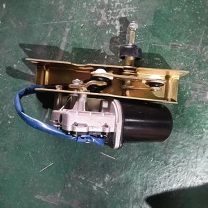 Moteur d'essuie-glace compatible Liugong 37B3697 pour excavatrice et chargeuse sur pneus - Product Image 6