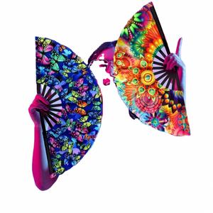 Ventilador Plegable de Mano con Protección UV, Diseño Artesanal de Bambú, Holográfico, Iridiscente y Reflectante, Ideal para Fiestas - Product Image 4