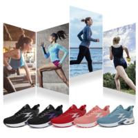 Nouveauté 2021 Chaussures de sport respirantes légères pour la course à pied Sneakers Printemps Automne Hiver Antidérapantes Semelle intermédiaire en EVA