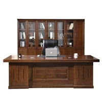 Ensemble de bureau de direction moderne en bois avec chaise, table de patron en forme de L et bibliothèque, écologique et durable