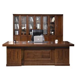 Conjunto de Escritorio Ejecutivo Clásico de Madera con Silla, Mesa de Jefe en Forma de L y Librero - Product Image 6