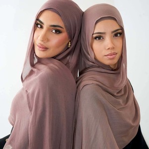 Hijab en jersey modal froissé uni, style mode, double couture, doux, respirant, extra large - Product Image 1