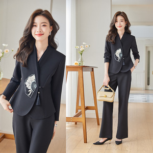 Chinese Style Women's Suit Set With Embroidered Floral Design Flared Pants Elegant Autumn Wear Full Sleeve Anti-Wrinkle - Product Image 1
