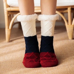 2024 noël chaussettes floues épaissir Plus coton hiver mignon chaussettes chaudes maison étage chambre drôle <span class=keywords><strong>pantoufle</strong></span> pour les femmes - Product Image 3