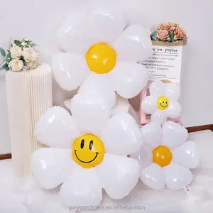 INS Daisy Flower Foil Balloons For Spring Or Summer Party Decorations Egg Six-petaled Flower Huge Mylar Balloon For Baby Shower