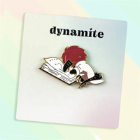 Fabricant en gros de badges métalliques personnalisés, épingles de revers sur mesure en émail souple ou dur avec cartes de support