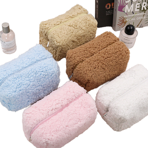 Meilleures ventes, trousse de maquillage personnalisée en laine et Sherpa, sac à cosmétiques avec fermeture à glissière, belle pochette de soin pour filles Lafies - Product Image 6