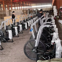 YG-F002 commercial cardio vélo d'exercice en gros équipement de gymnastique intérieur Construction en acier résistance au vent vélo pneumatique maître de gymnastique