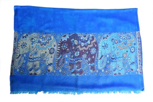 Écharpe en soie indienne traditionnelle, rouge, brodée de fleurs, en satin, pour femmes, châle ethnique décontracté d'hiver - Product Image 6