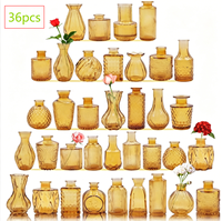 Ensemble de 22 vases à fleurs en verre rose avec différentes formes texturées pour les centres de table de mariage, décoration de la maison, personnalisable en toute couleur, en gros