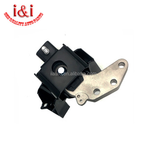 RICAMBI AUTO ANTERIORE DEL MOTORE di MONTAGGIO DEL MOTORE SEDILE 11610-58MA0 PER SUZUKI SWIFT AZF414