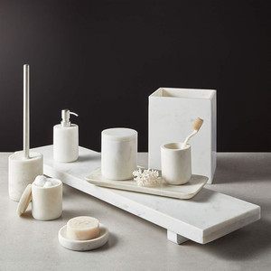 Ensemble de salle de bain moderne nordique écologique en six pièces, distributeur de savon en résine rustique, accessoires de toilette en polyrésine - Product Image 4