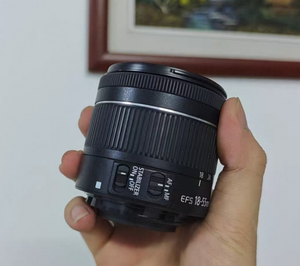 Objectif d'appareil photo d'occasion au format APS-C EF18-55mm F4-5.6 IS STM, objectif zoom standard - Product Image 1