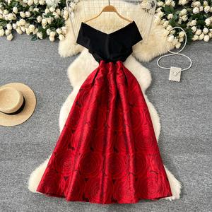 Abiti Francesi da <span class=keywords><strong>Donna</strong></span> 2026 Nuovo Stile Vestito Monospalla con Dettagli Jacquard e Vita Stretta - Product Image 1