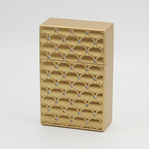 FLIP TOP PLASTIC 20S avec étui à cigarettes en diamant - Product Image 5