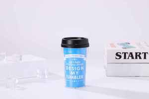 Mug de voyage réutilisable en plastique à motif floral avec couvercle à charnière pour les activités de plein air - Product Image 2