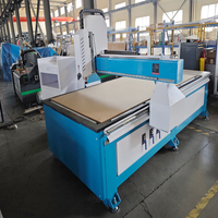 Router CNC para Madera 1325 de 4.5KW con Mesa de Vacío para Grabado de Puertas de Madera, Muebles y MDF