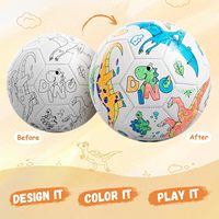 Innotoys Ballon de football dinosaure à colorier soi-même - Kit d'art et d'artisanat DIY personnalisé avec marqueurs pour garçons et filles de 3 à 8 ans