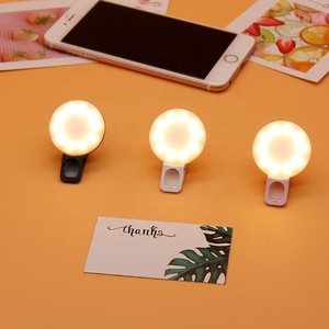 Luz LED de Relleno para Transmisión <span class=keywords><strong>en</strong></span> Vivo con 3 Modos de Atenuación, Anillo de Luz Recargable para Selfies para Teléfonos Móviles - Product Image 5