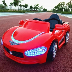 Auto <span class=keywords><strong>Elettrica</strong></span> <span class=keywords><strong>per</strong></span> <span class=keywords><strong>Bambini</strong></span>, <span class=keywords><strong>Macchinina</strong></span> Giocattolo a Due Posti, Auto Sportiva Ricaricabile a Quattro Ruote Motrici <span class=keywords><strong>per</strong></span> Bambina - Product Image 2