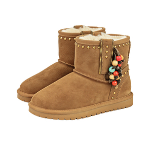 Stivali Invernali da Donna Personalizzati OEM, <span class=keywords><strong>Stivaletti</strong></span> in Camoscio <span class=keywords><strong>con</strong></span> Frange e Perline, Stivali Corti Caldi Foderati in Peluche, Stivali Casual Piatti - Product Image 1