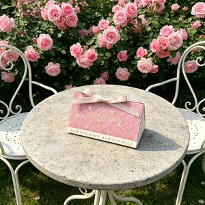 Scatola Regalo Rosa Testurizzata con Nastro in Raso, Stampa 'BEST WISHES' per Bomboniere e Feste - Product Image 2