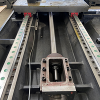 Fraiseuse à portail CNC 5 axes de haute qualité Centre d'usinage de type portique Type vertical avec système de contrôle Fanuc fabriqué en Chine