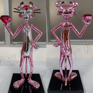 Moderno per <span class=keywords><strong>la</strong></span> Pop Art placcato <span class=keywords><strong>pantera</strong></span> <span class=keywords><strong>rosa</strong></span> e coniglietto di boxe in resina statua personalizzata per <span class=keywords><strong>la</strong></span> scultura Pop Art - Product Image 5