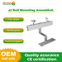 Kit de panneaux solaires avec rail de montage en aluminium Système de fixation de toit en métal Panneau photovoltaïque Système de rayonnage solaire