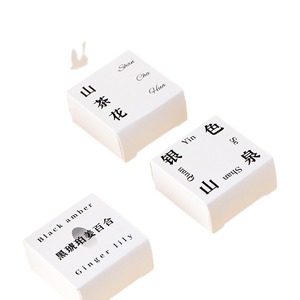 Petites <span class=keywords><strong>bougies</strong></span> parfumées artisanales en forme de fleur avec poèmes cachés, souvenirs <span class=keywords><strong>pour</strong></span> anniversaire, Saint-Valentin, Noël, Pâques - Product Image 5