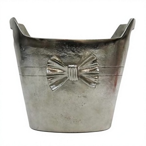 Vintage Metal <b>Ice</b> <b>Bucket</b> Boat Shape With Bow Design Hand Casted Technique For Bar Party Decoration Champagne Wine Chiller <b>Bucket</b> - Product Image 1