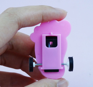 Cartone animato stampato piccolo piede tirare indietro auto di plastica tirare indietro il veicolo per i bambini a sorpresa uovo giocattoli - Product Image 6