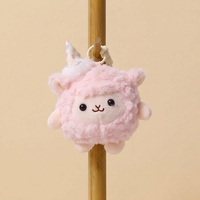 En gros, Mini mignon pendentif brebis en peluche douce, breloque de sac, porte-clés pour boutique de cadeaux et machine à griffes