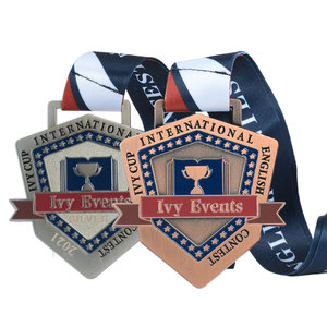 Medallón de Honor de Metal Antiguo, Medallas de Premio Educativas Personalizadas para Ceremonias Escolares, Reconocimiento a Profesores y Logros Estudiantiles - Product Image 1