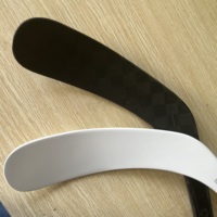 Bâton de hockey sur glace Senior 87 Flex Carbon avec design absorbant les chocs, courbe de lame P92 P28 pour les matchs de ligue