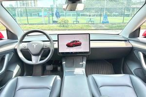 Autos Usados <span class=keywords><strong>Tesla</strong></span> <span class=keywords><strong>Model</strong></span> <span class=keywords><strong>3</strong></span> Eléctricos con Tracción Trasera, Calefacción de Asientos, Chip AMD, Puertas sin Marco y Modo de Vigilancia - Product Image 2