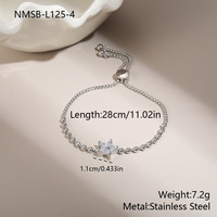 Bracelet tennis plaqué or 18 carats avec fermoir double sécurité, minimaliste, serti de zircons taille émeraude
