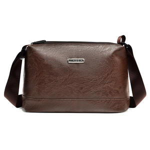 กระเป๋าสะพายข้างผู้ชายหยินบาลาความจุขนาดใหญ่หนัง PU ทนทานกระเป๋าสะพายสีทึบสำหรับชุดประจำวันฤดูใบไม้ผลิ 2026 - Product Image 4