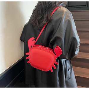 Bolso de hombro pequeño con diseño de cangrejo de dibujos animados creativo personalizado de estilo japonés, bolso de cuero Pu de concha 3D divertido único - Product Image 6