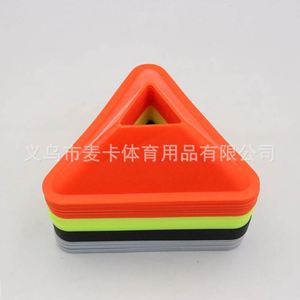 Conos Triangulares de Fútbol, Conos de Entrenamiento Deportivo, Conos de Plástico para Marcar Tráfico para Entrenamiento de Fútbol y Baloncesto - Product Image 4